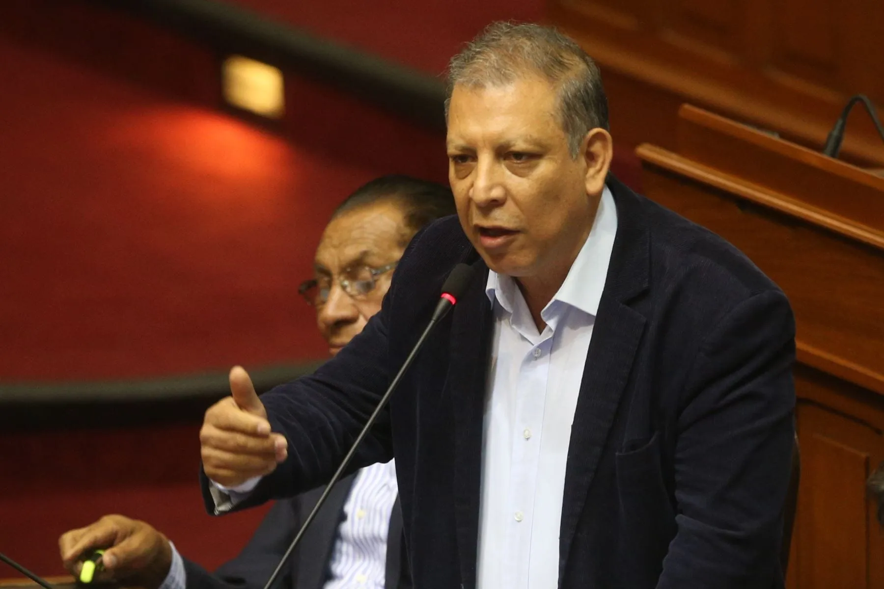 Marco Arana denunció penalmente a Mercedes Aráoz, Milagros Salazar y Pedro Olaechea