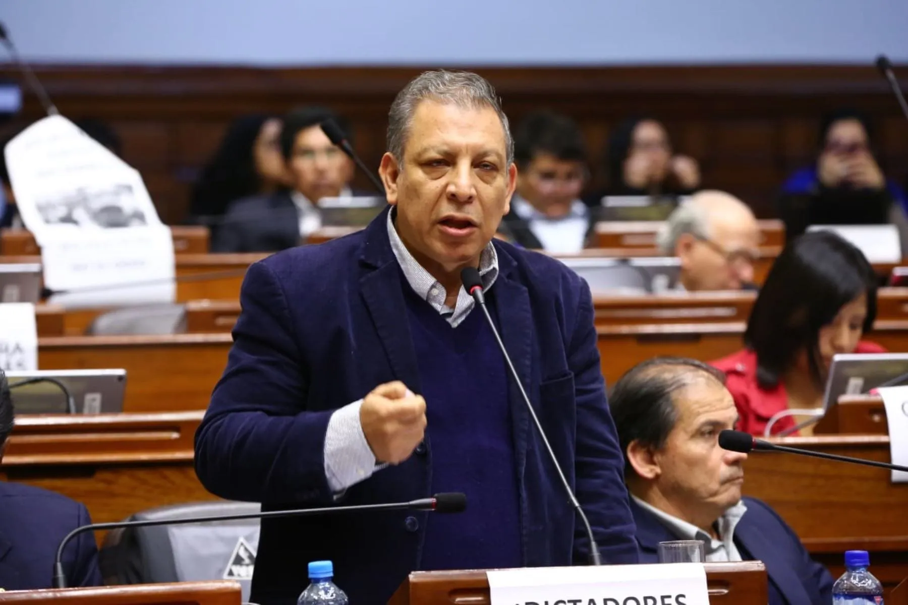 Marco Arana: "Fujimorismo desnaturalizó proyectos sobre acoso político a la mujer"