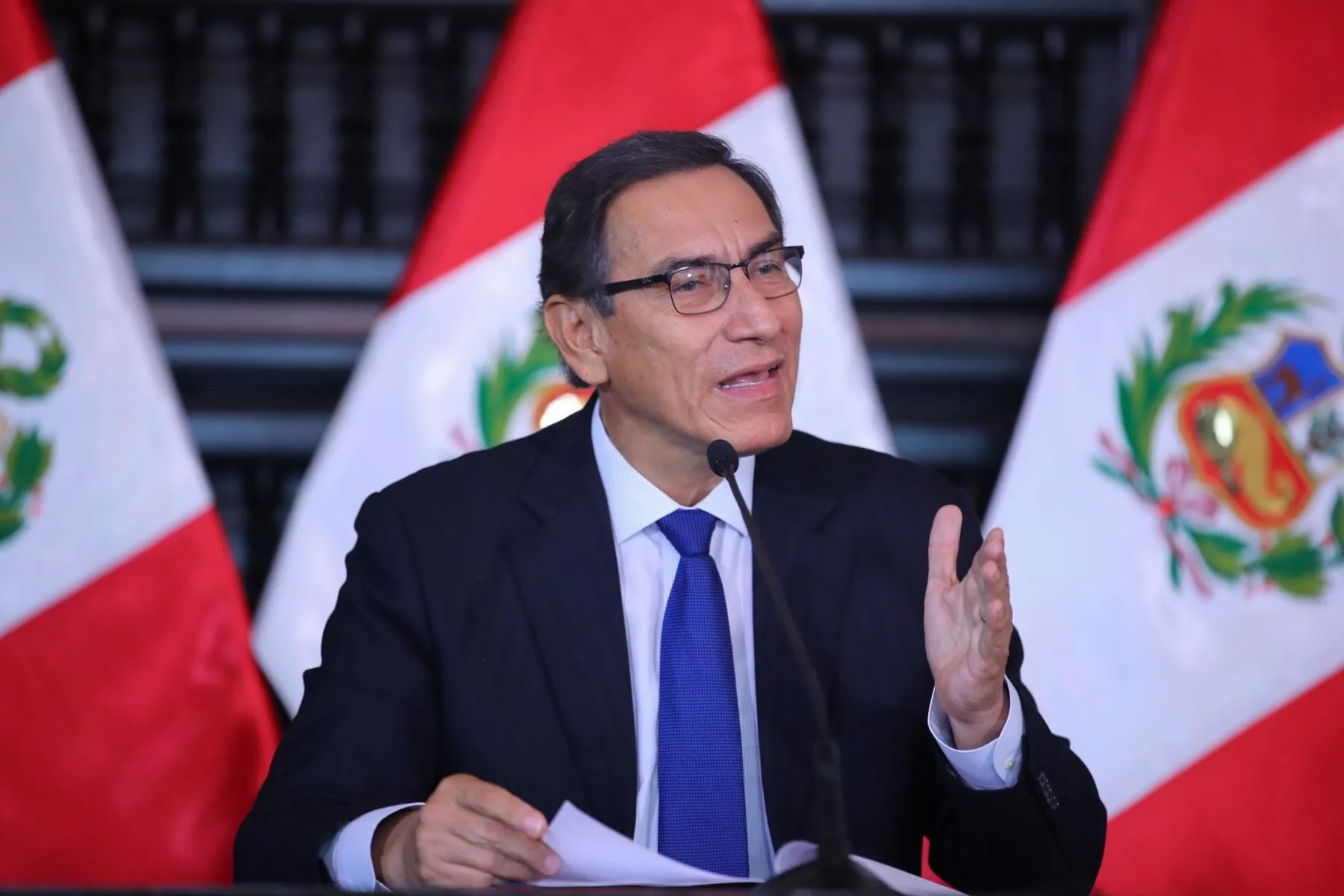 Congreso suspende a Martín Vizcarra como presidente de la República