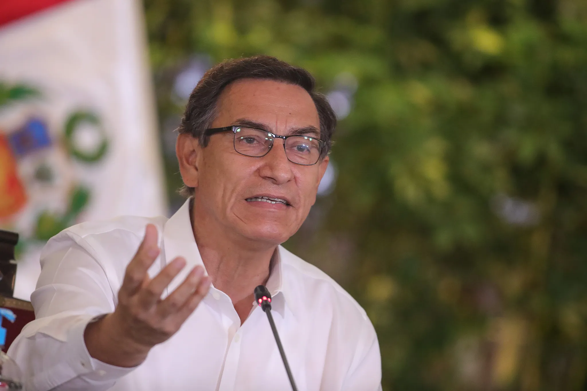Vizcarra, 45 días de emergencia