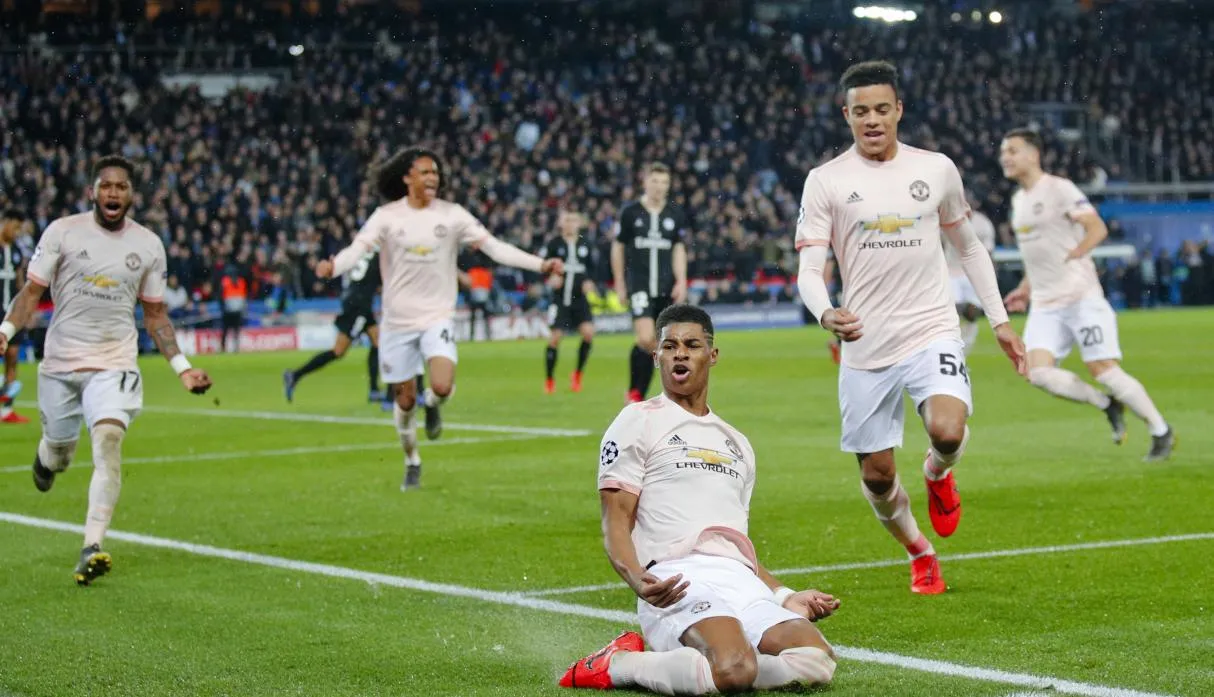 Con ayuda del VAR, el Manchester United eliminó al París Saint Germain