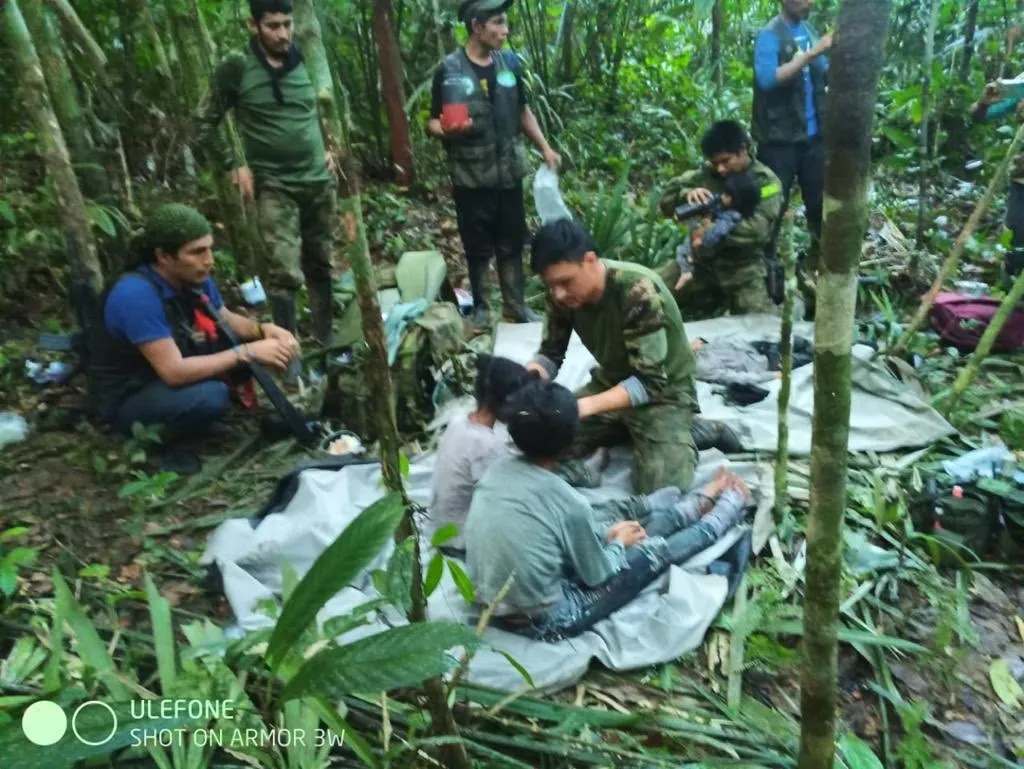 Un juez envía a prisión al padre de los niños rescatados tras más de 40 días perdidos en la selva colombiana