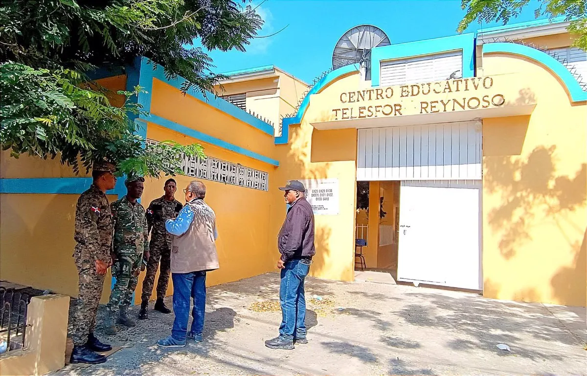 Abren los colegios electorales en los comicios presidenciales de República Dominicana