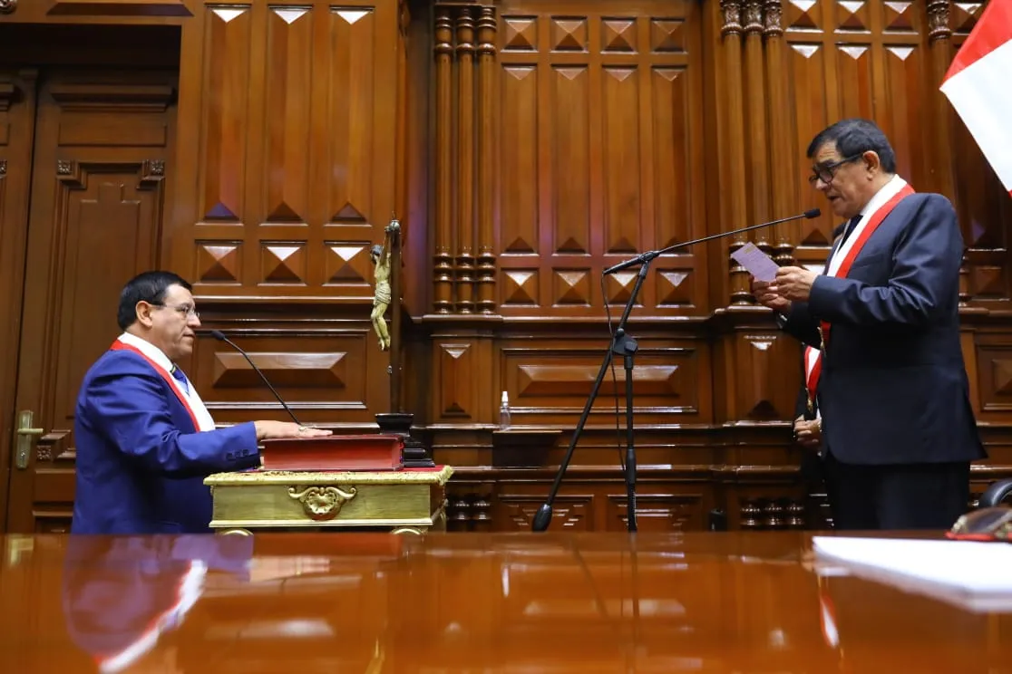 Fujicerronismo gana la Mesa Directiva: Alejandro Soto es el nuevo presidente del Congreso