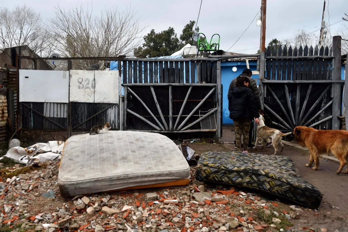 Aumentan a 13 los fallecidos por las inundaciones en la ciudad argentina de Bahía Blanca