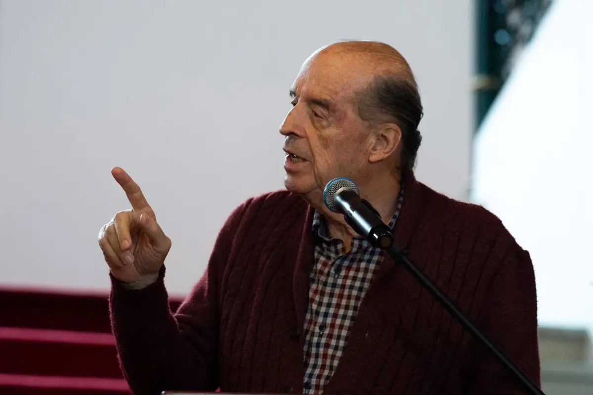 Petro lamenta haber nombrado “sin ningún cálculo político” al exministro de Exteriores que lo ha intentado deponer