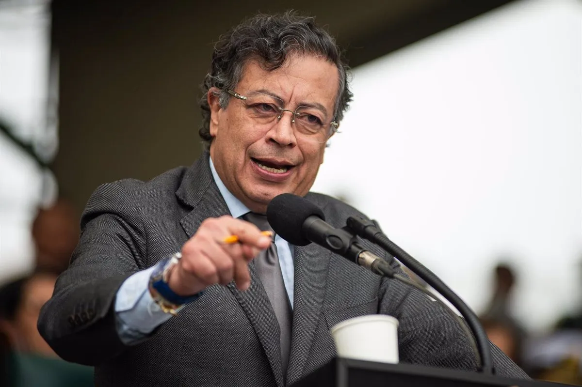 Petro critica a Milei: “Es un nostálgico de Mussolini”