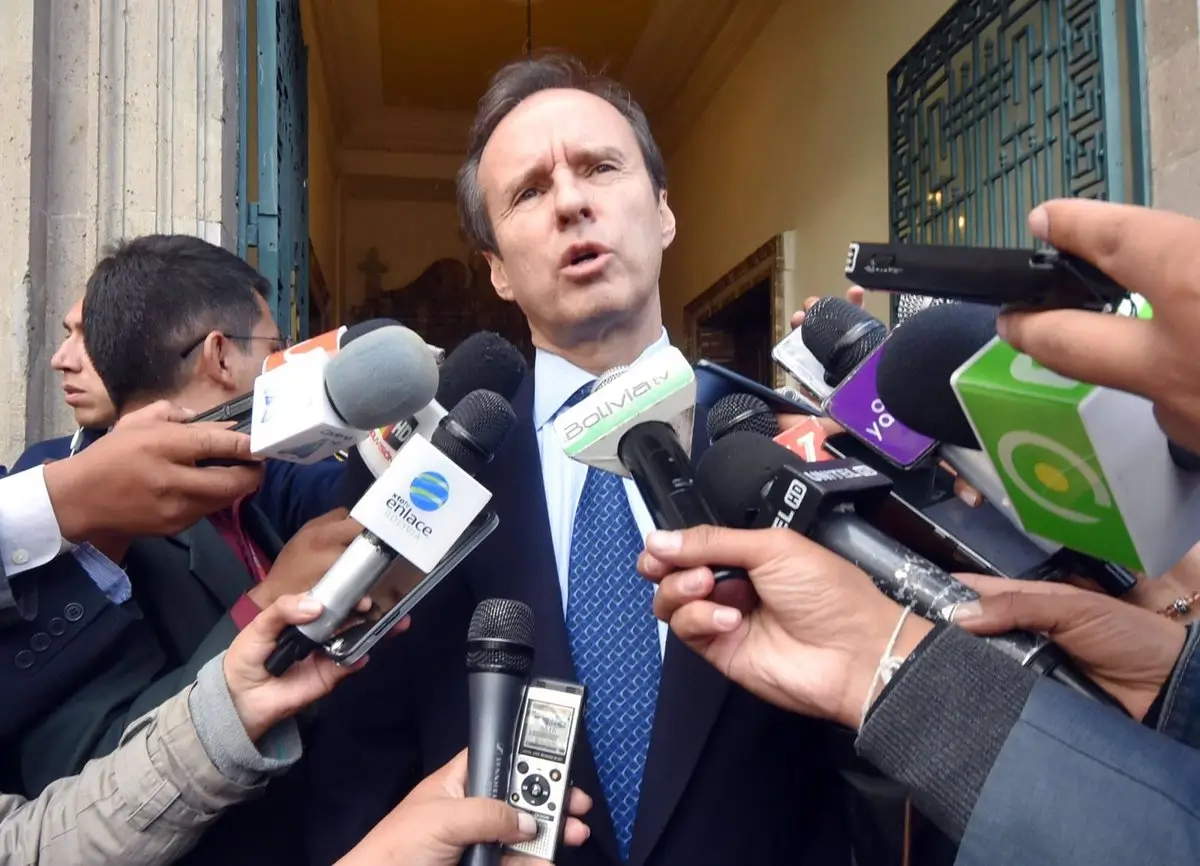 El expresidente Quiroga dice estar “condenado” a entenderse con Doria Medina tras romperse el bloque opositor