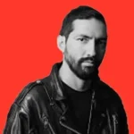 Autor: Stuart Flores