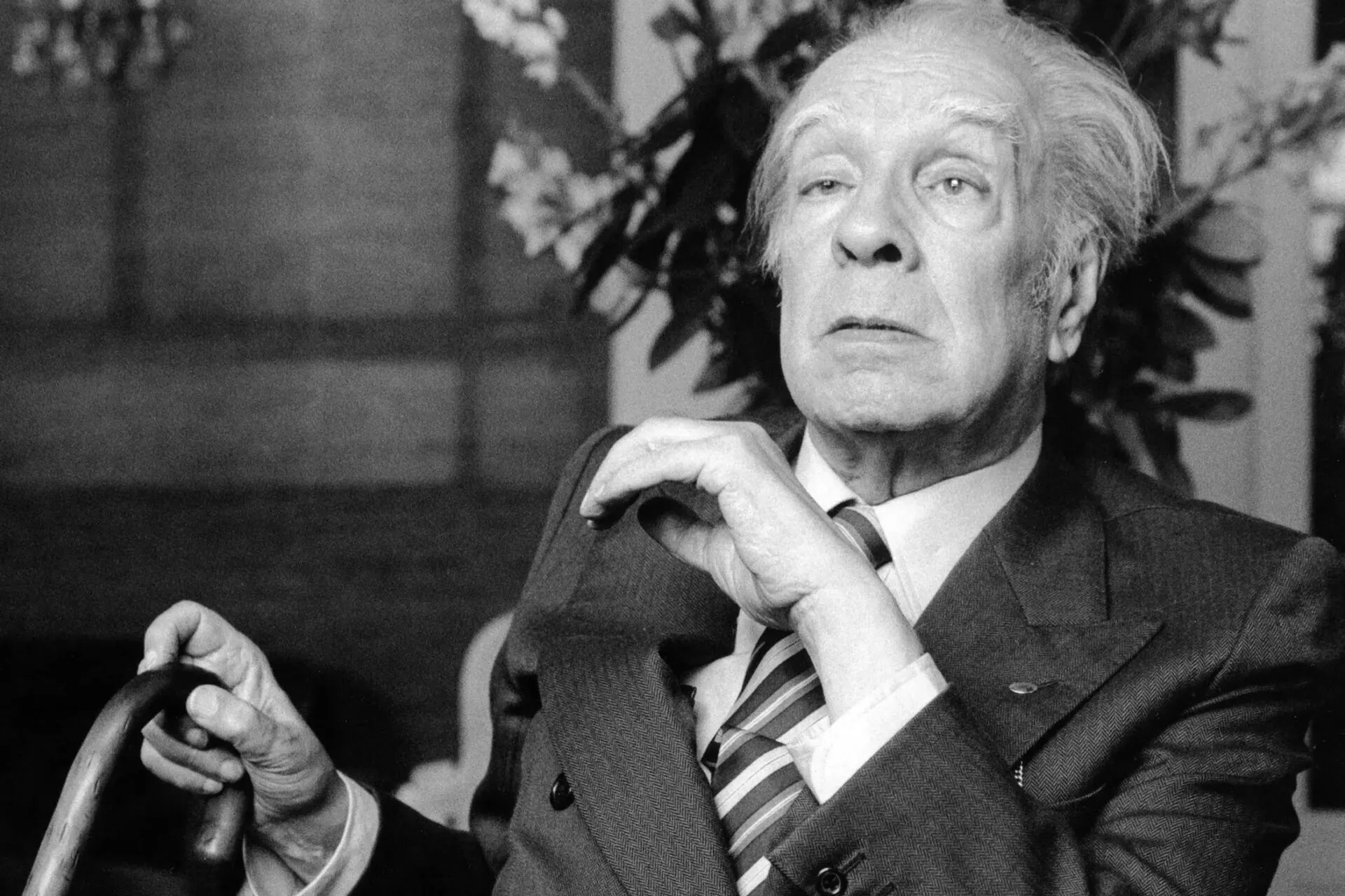 Borges, hombre de las dos paradojas 6 Borges, hombre de las dos paradojas