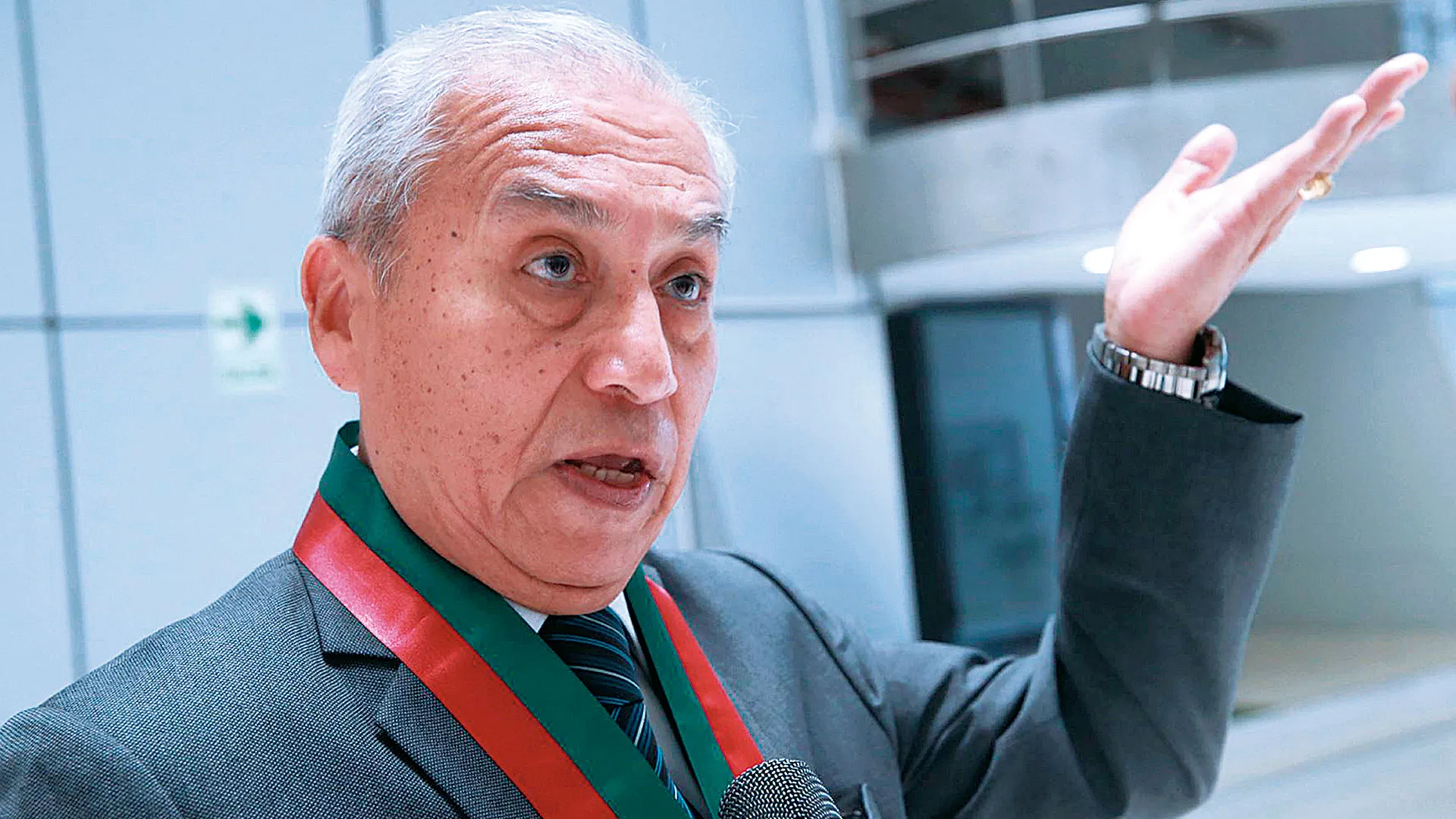 Chávarry jura que no pertenece a la banda de los “Cuellos Blancos del Puerto”