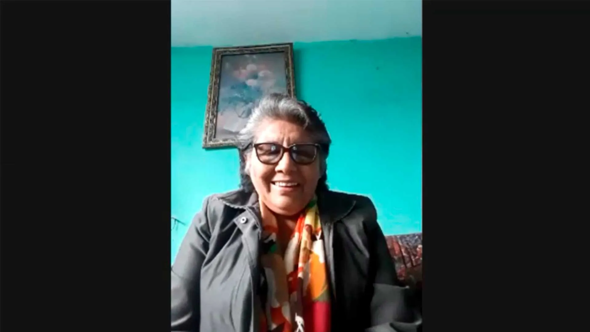 Con la doctora Damián, por favor