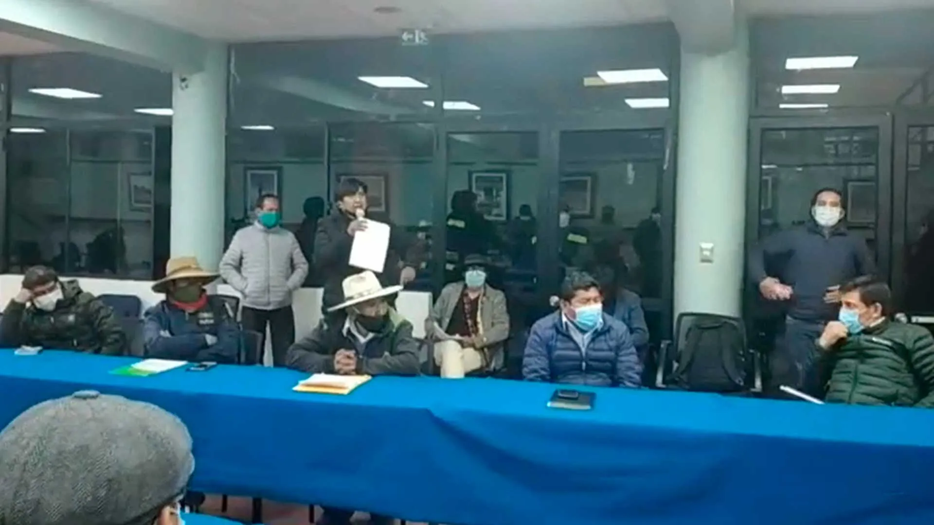 Crisis en Espinar: Reunión multisectorial concluye con respaldo al paro indefinido contra minera Antapaccay