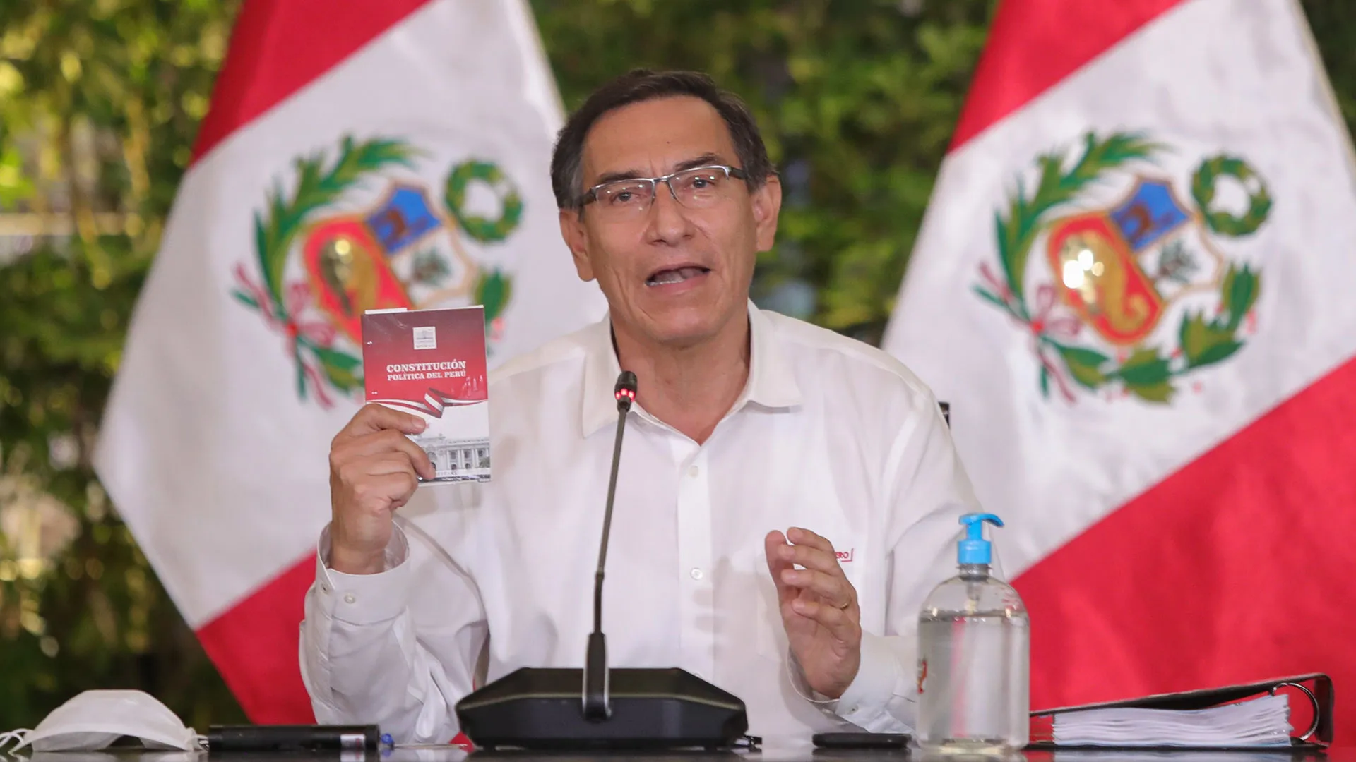 Después de 100 días Vizcarra recién se da cuenta que clínicas están cobrando como buitres y quiere expropiarlas
