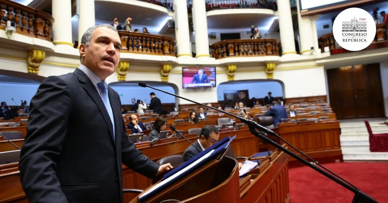 Salvador del Solar y Carlos Oliva sustentan presupuesto para el 2020