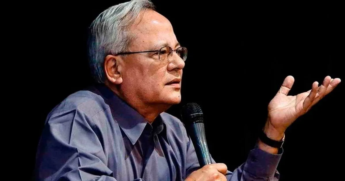 César Hildebrandt: "La derecha piensa como Cillóniz pero es solapa como todos los Pardo" 2 César Hildebrandt: "La derecha piensa como Cillóniz pero es solapa como todos los Pardo"