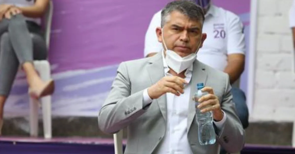 Julio Guzmán jura que se contagió de coronavirus en casa 4 Julio Guzmán jura que se contagió de coronavirus en casa