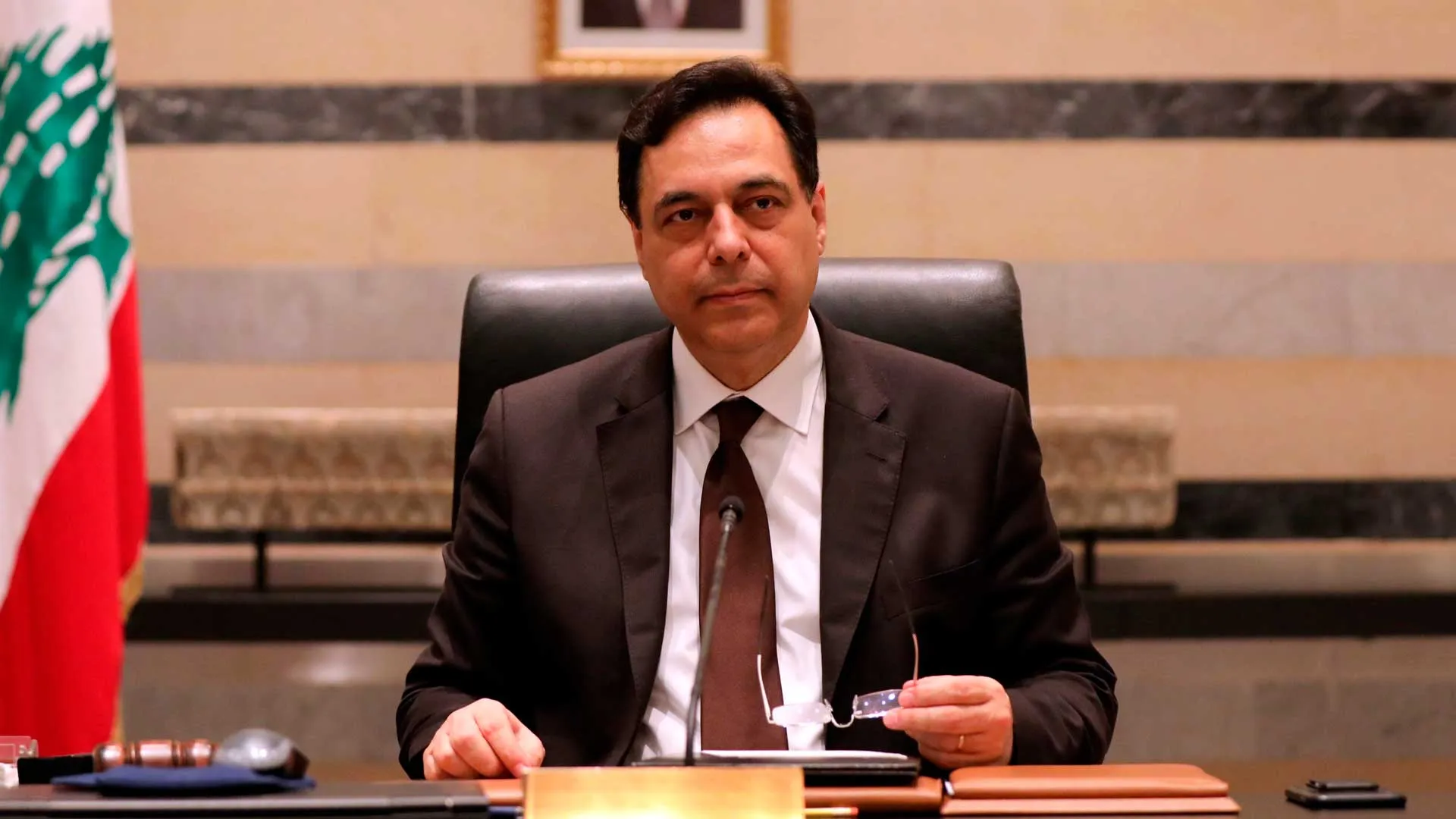 El primer ministro de Líbano anuncia la dimisión del Gobierno tras protestas por explosión en Beirut