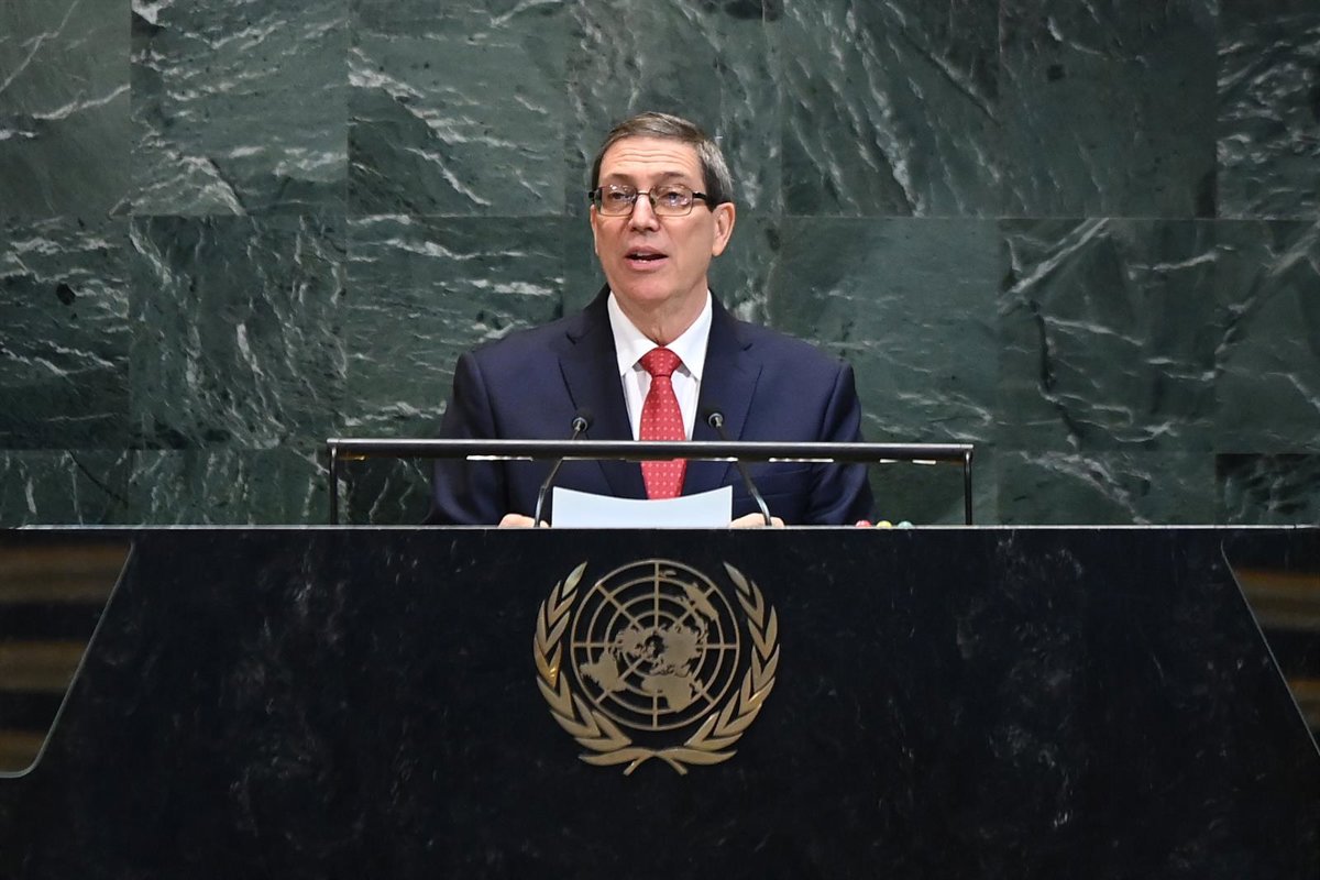 Cuba asegura que responderá con "toda la fuerza" ante cualquier "agresión militar" de EEUU contra la isla 6 Cuba asegura que responderá con “toda la fuerza” ante cualquier “agresión militar” de EEUU contra la isla