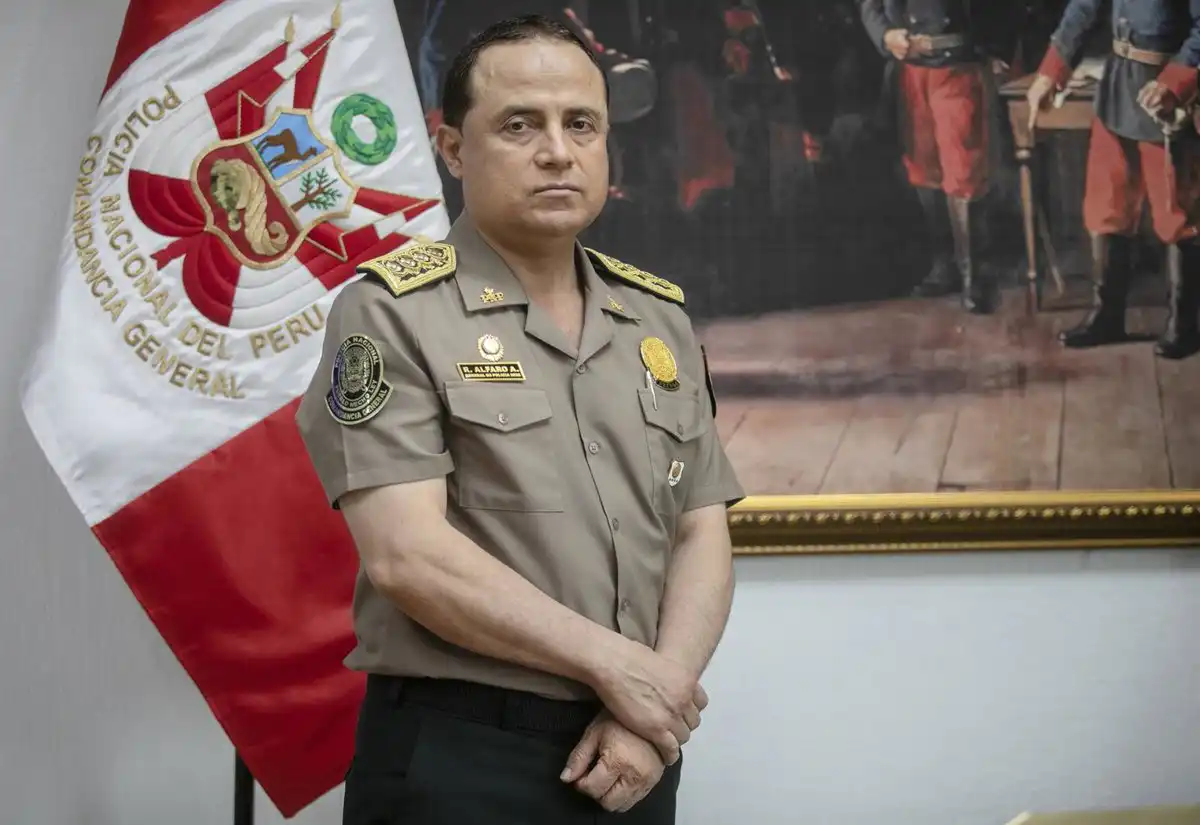 Muere el jefe de la Policía de Perú investigado por las muertes en las protestas contra Boluarte de 2022