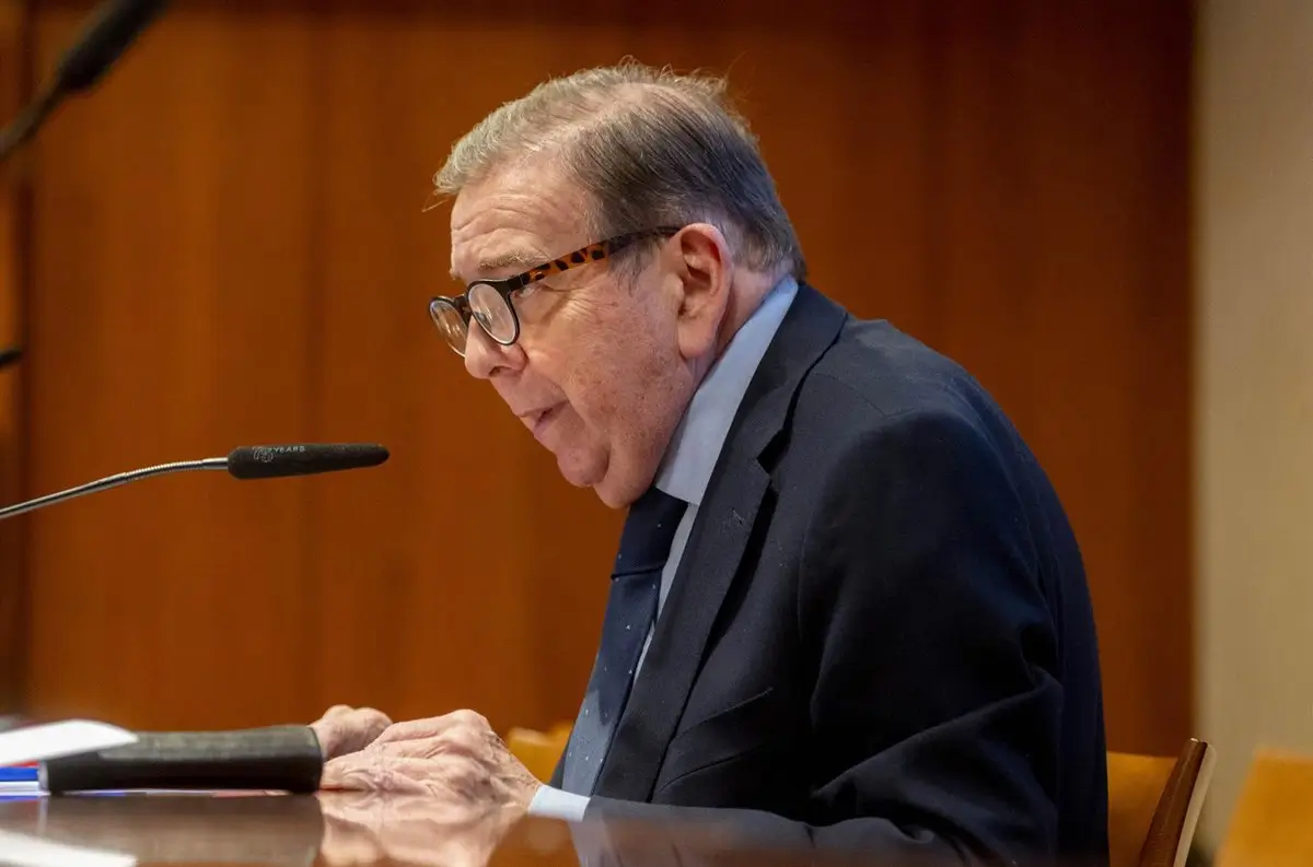 El opositor venezolano Edmundo González suspende temporalmente su agenda tras sufrir una “dolencia en la cadera”