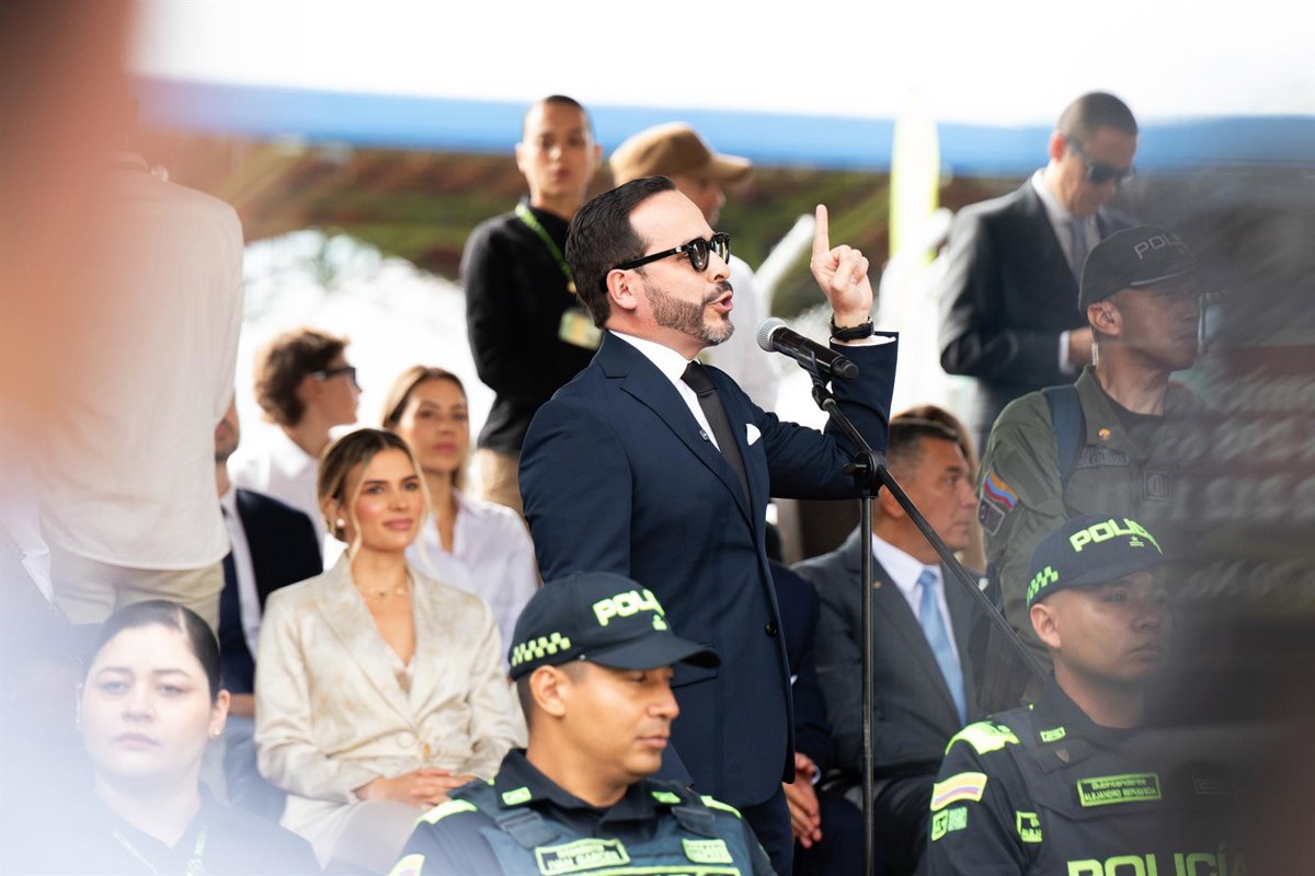 De la Espriella ve la desobediencia civil de la izquierda colombiana como un intento de “desestabilizar la democracia”