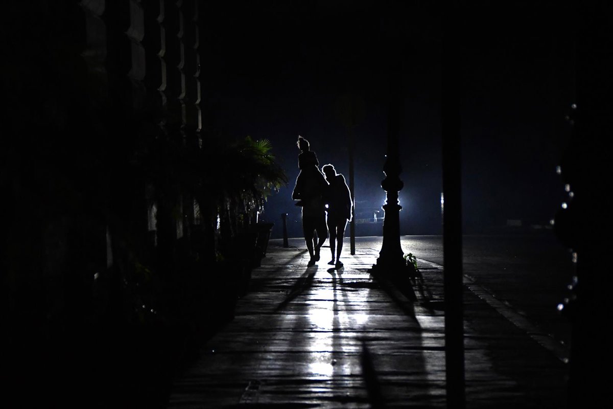 Cuba sufre un nuevo apagón total de su sistema eléctrico