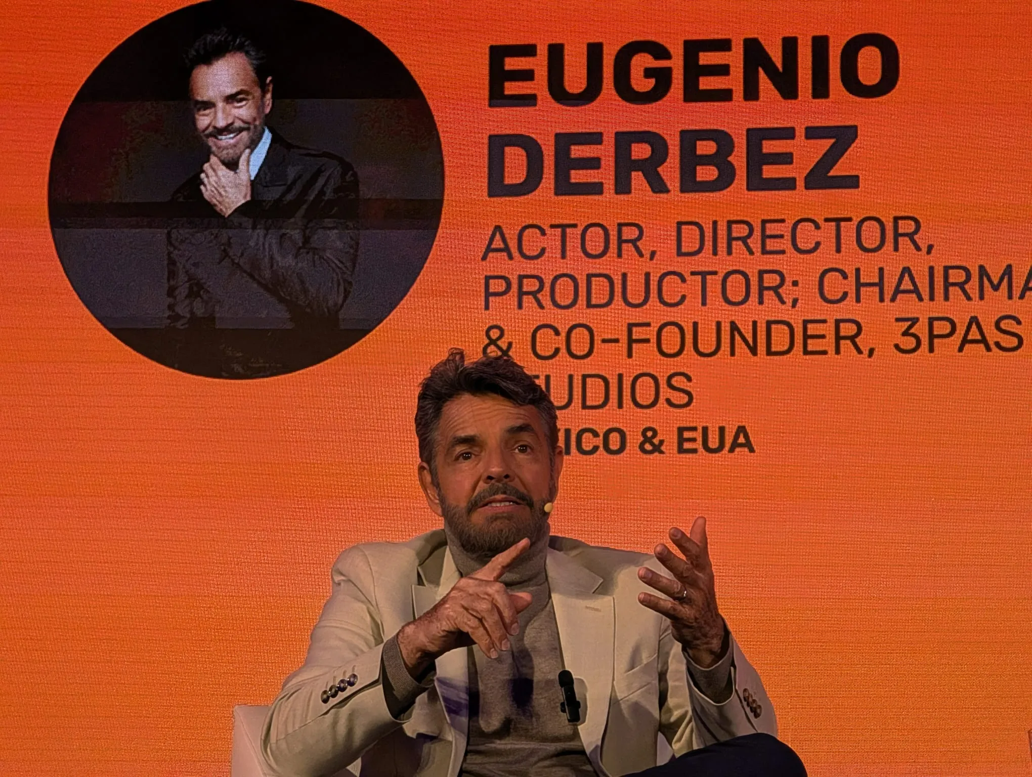 Eugenio Derbez revela su visión creativa y lanza Studio DRBZ en Iberseries & Platino Industria