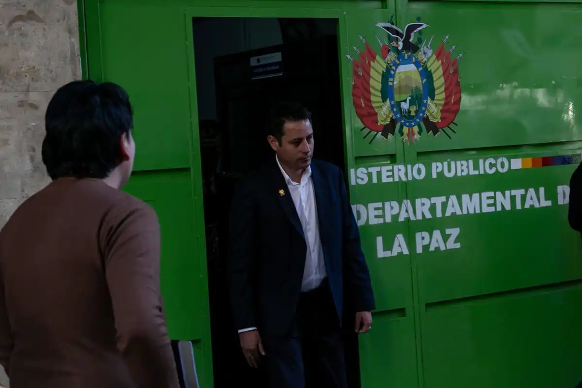 El vicepresidente de Bolivia denuncia un supuesto plan de detención en su contra y dice temer por su vida 11 El vicepresidente de Bolivia denuncia un supuesto plan de detención en su contra y dice temer por su vida