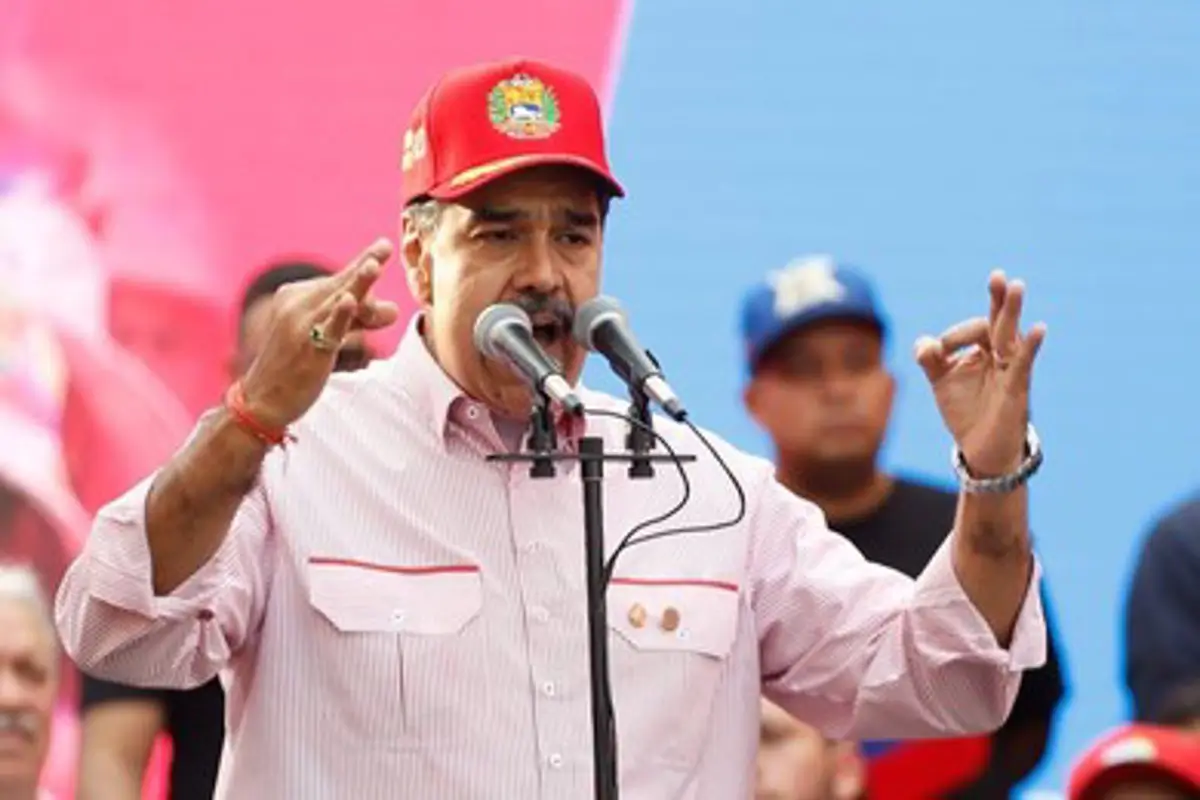 Maduro recalca que Venezuela no quiere “la paz de los esclavos” en plenas tensiones con EEUU