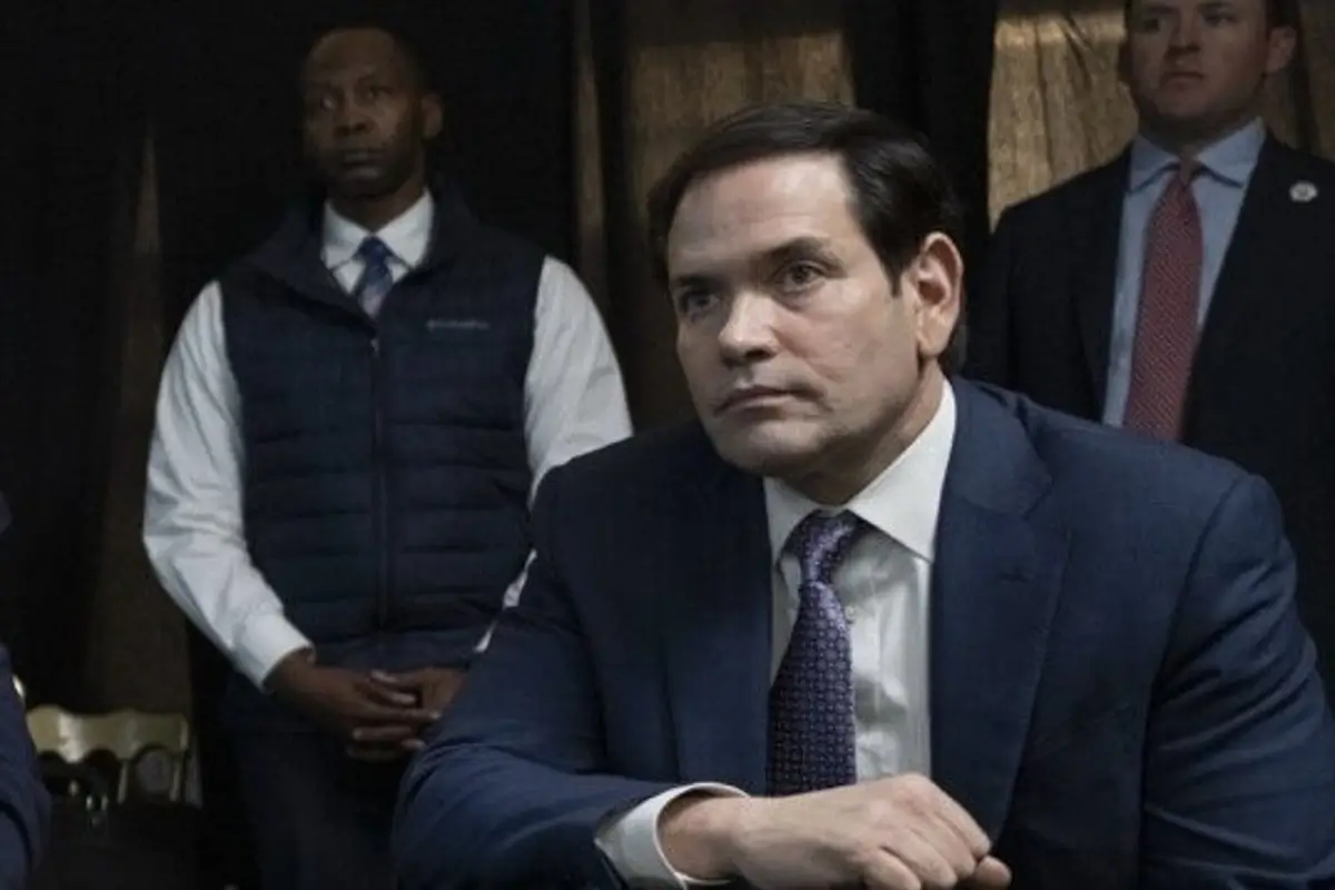 EEUU avisa a los gobernantes de Cuba de que deberían estar “preocupados” tras la captura de Maduro