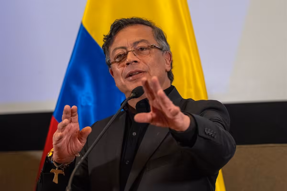 Petro subraya que la exportación de cocaína "es cada vez más ecuatoriana" y pide a Noboa reforzar la seguridad 12 Petro subraya que la exportación de cocaína “es cada vez más ecuatoriana” y pide a Noboa reforzar la seguridad