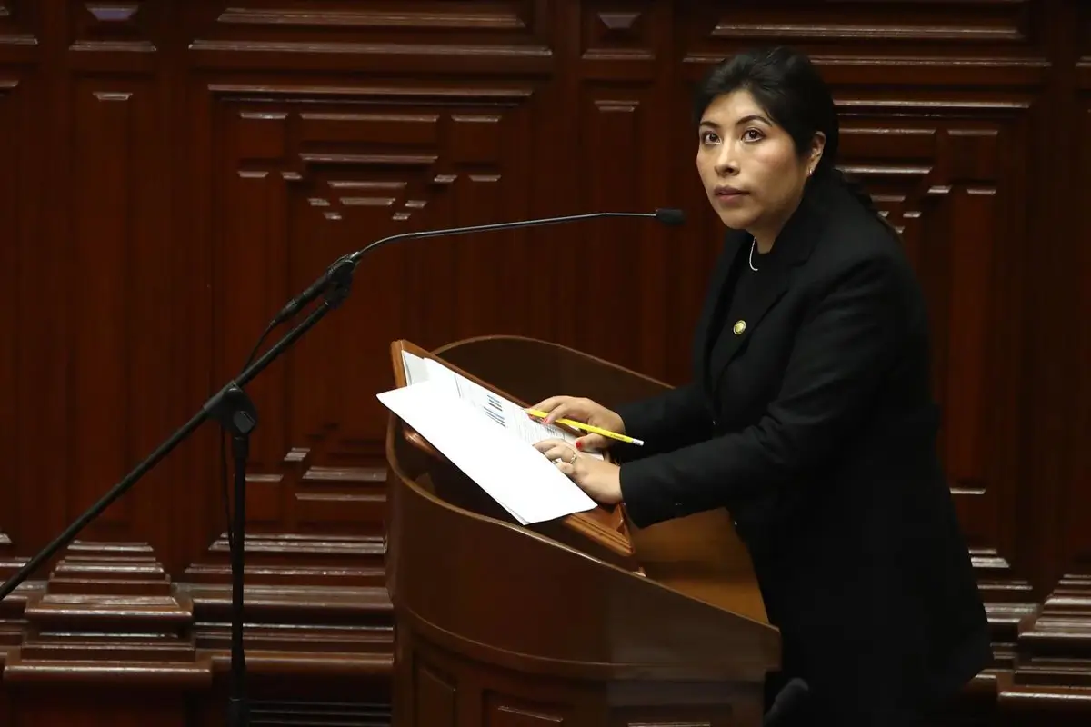 Perú rompe relaciones con México tras “conocer con sorpresa” el asilo de la ex primera ministra Chávez