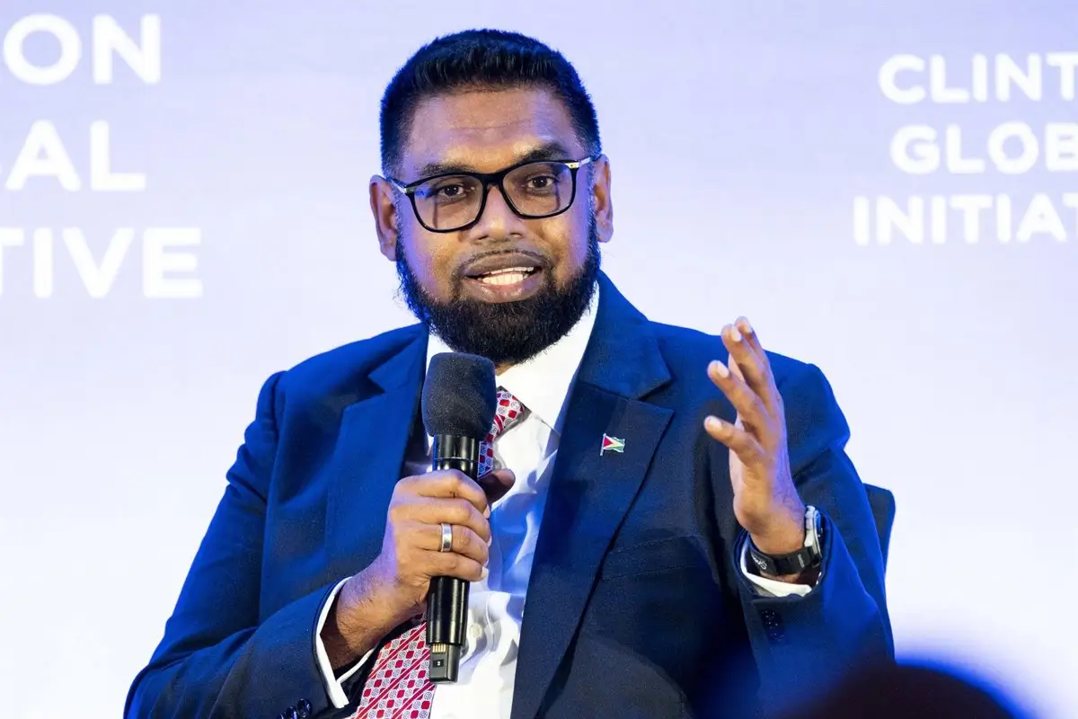 El partido del presidente de Guyana allana el camino hacia la victoria en las elecciones generales