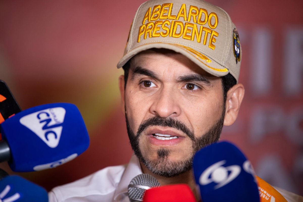 El candidato derechista De la Espriella exige una investigación por espionaje ilegal del Gobierno colombiano 12 El candidato derechista De la Espriella exige una investigación por espionaje ilegal del Gobierno colombiano