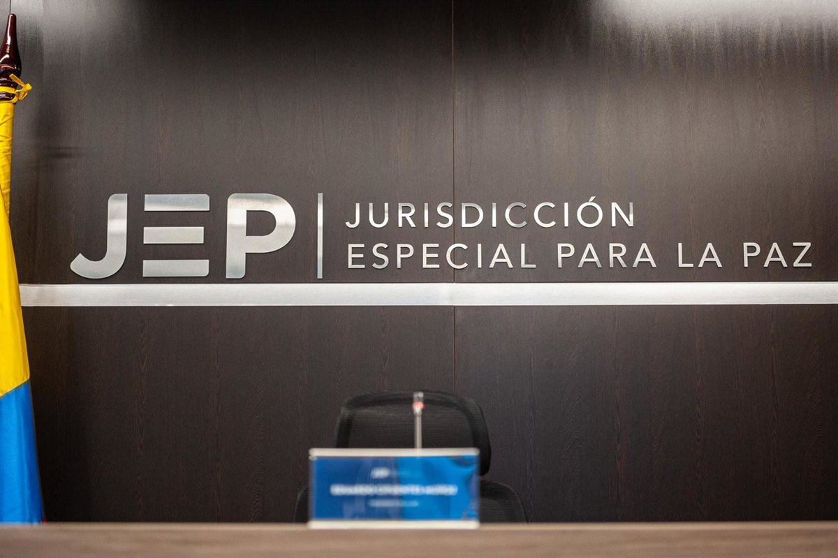 La JEP imputa a 27 antiguos comandantes de las FARC por crímenes de guerra y lesa humanidad en Colombia 14 La JEP imputa a 27 antiguos comandantes de las FARC por crímenes de guerra y lesa humanidad en Colombia