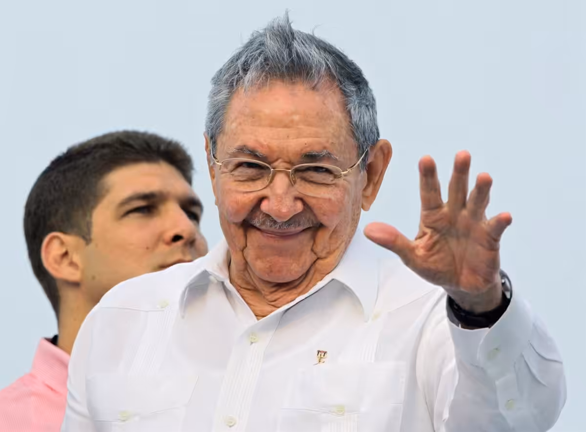 El nieto de Raúl Castro se muestra abierto a “negociar” con EEUU el futuro de Cuba