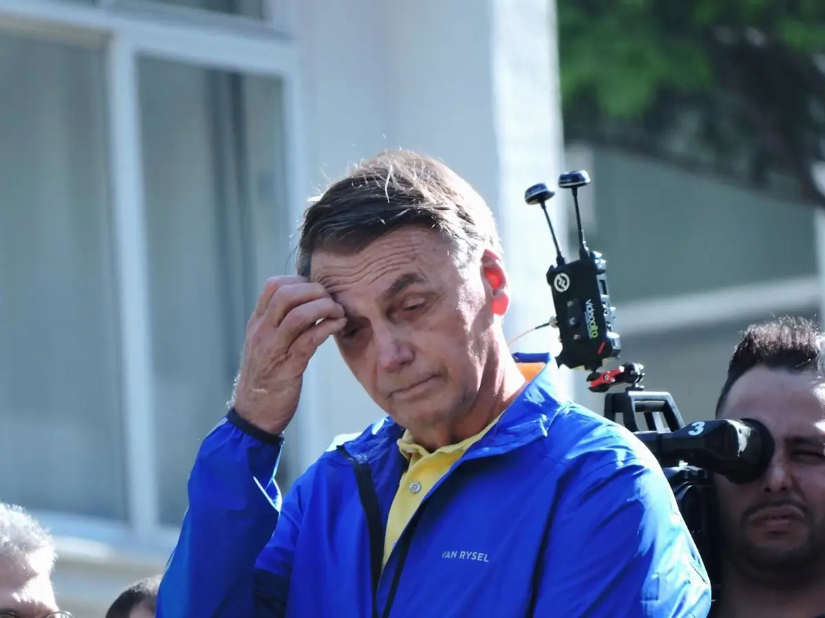 El Supremo de Brasil rechaza por ahora evaluar el estado de salud de Bolsonaro antes de conocer donde cumplirá condena