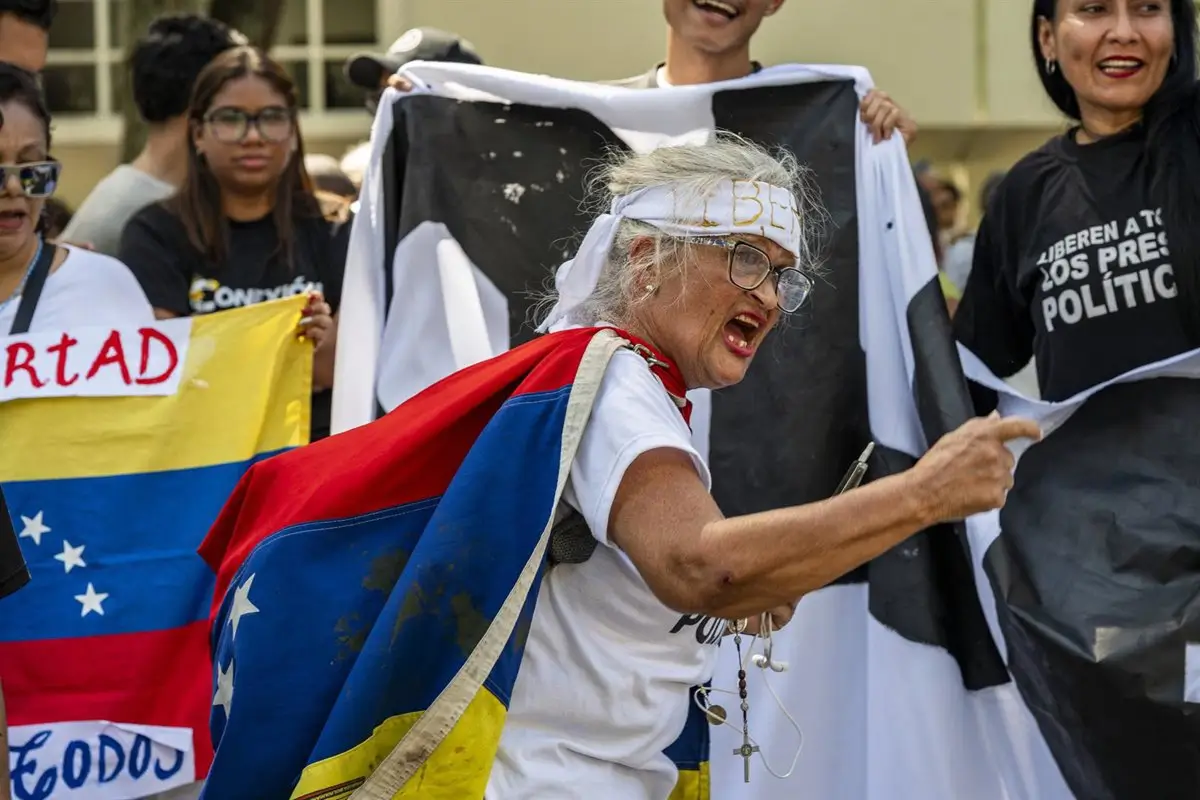 La oposición venezolana denuncia "omisiones graves" en la amnistía propuesta por Delcy Rodríguez