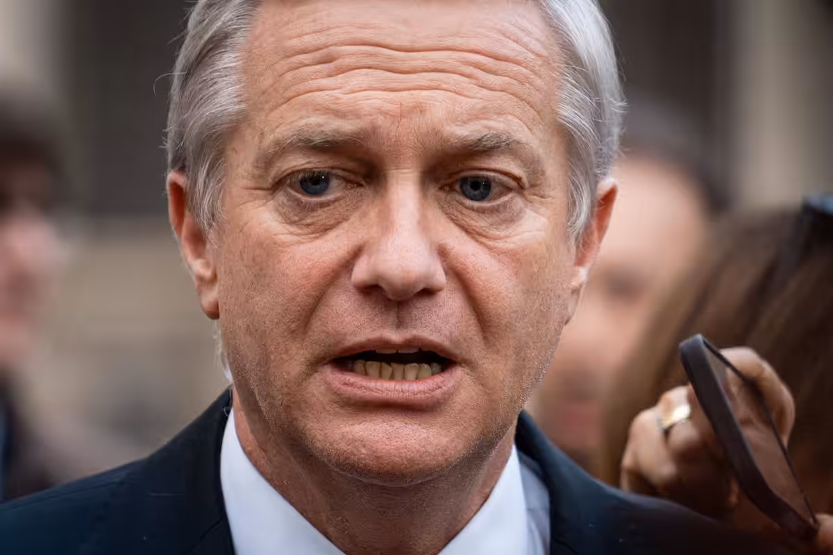 Kast alaba la política exterior de Trump para la región latinoamericana en una breve conversación en Miami