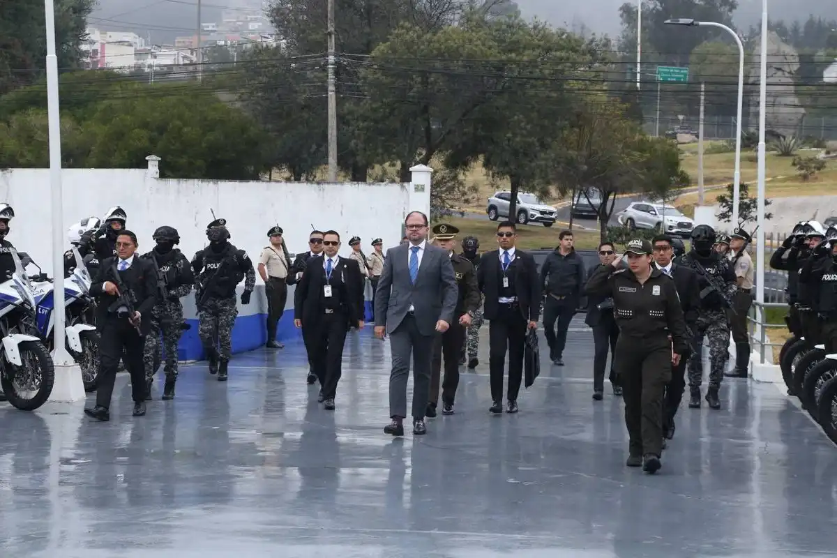 Detenido en Ecuador el líder de una célula de Los Lobos y otros diez miembros del grupo criminal