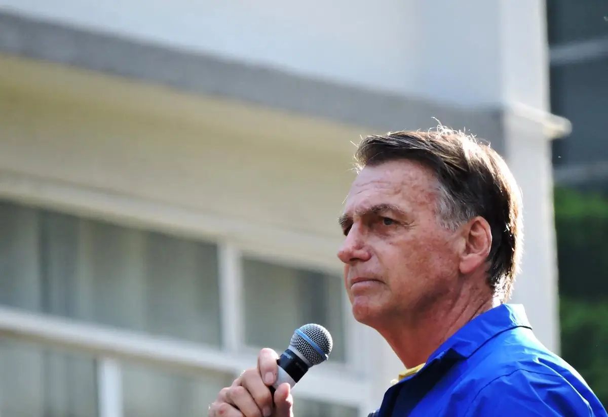 El juez De Moraes rechaza un nuevo recurso de Bolsonaro para evitar cumplir su condena por golpe de Estado