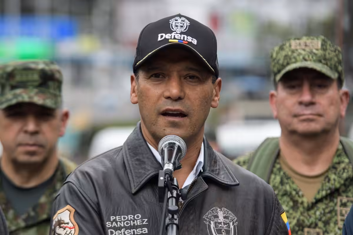 El ministro de Defensa de Colombia reconoce a De la Espriella como nuevo presidente desde el 7 de agosto 3 El ministro de Defensa de Colombia reconoce a De la Espriella como nuevo presidente desde el 7 de agosto