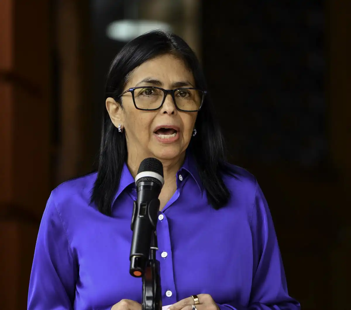 Delcy Rodríguez descarta la dolarización de Venezuela y defiende el fortalecimiento del bolívar 1 Delcy Rodríguez descarta la dolarización de Venezuela y defiende el fortalecimiento del bolívar