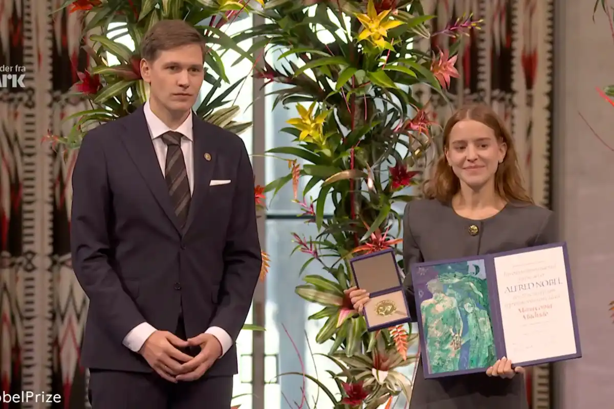 La hija de la opositora María Corina Machado recibe en su nombre en Oslo el Premio Nobel de la Paz