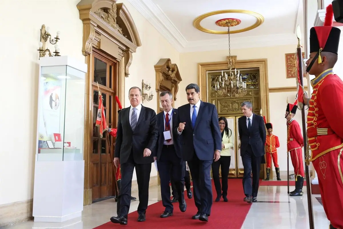 Lavrov niega que Venezuela pidiera ayuda militar a Rusia ante la amenaza de Trump de una invasión
