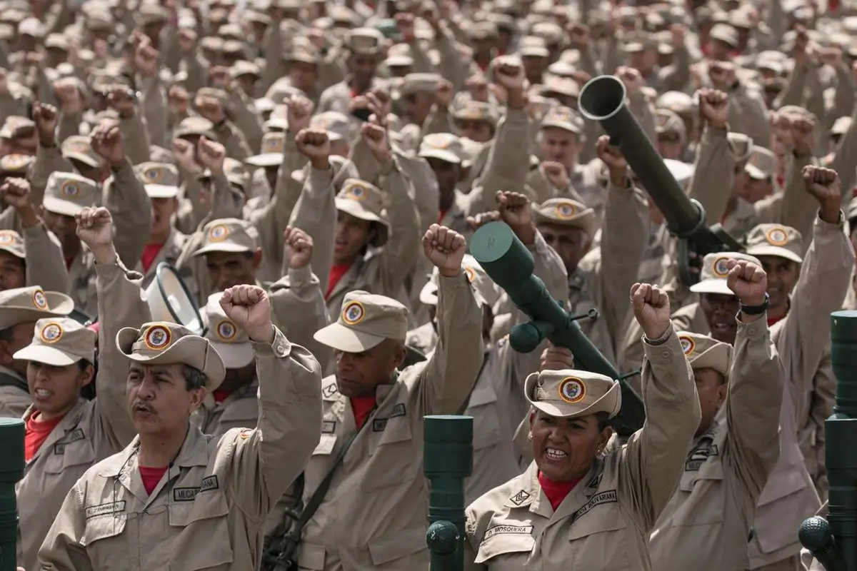 Venezuela despliega 200.000 militares por la “amenaza” de EEUU en la región