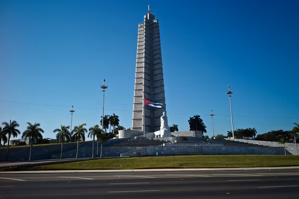 Cuba anuncia la liberación de medio centenar de presos tras la intermediación del Vaticano