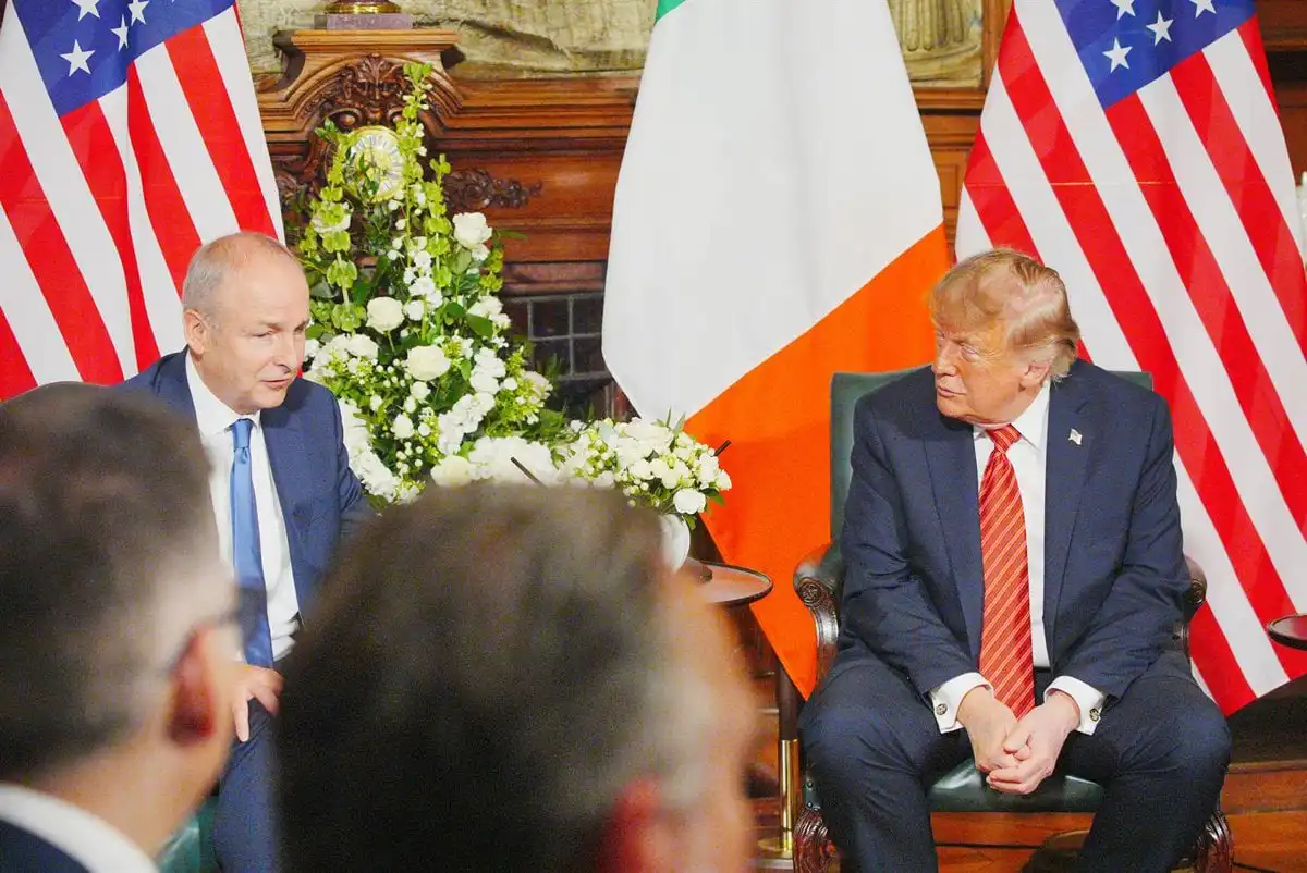 Trump cuestiona que Reino Unido intervenga en las Malvinas: "Me llamarán y probablemente podré resolverlo" 13 Trump cuestiona que Reino Unido intervenga en las Malvinas: “Me llamarán y probablemente podré resolverlo”