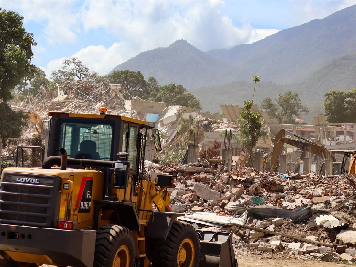 Venezuela eleva a más de 4.560 las víctimas mortales por el doblete sísmico del pasado 24 de junio 6 Venezuela eleva a más de 4.560 las víctimas mortales por el doblete sísmico del pasado 24 de junio